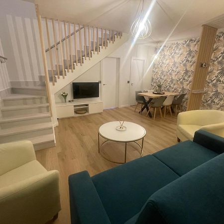 Bulevar Suite Nava de la Asuncion Екстериор снимка