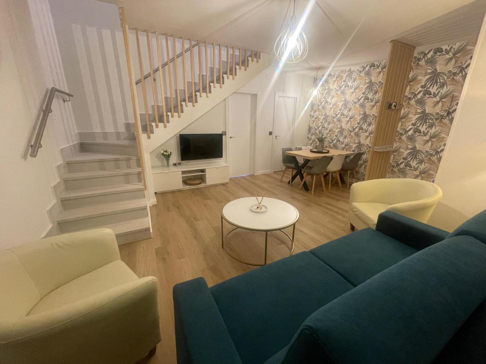 Bulevar Suite Nava de la Asuncion Екстериор снимка